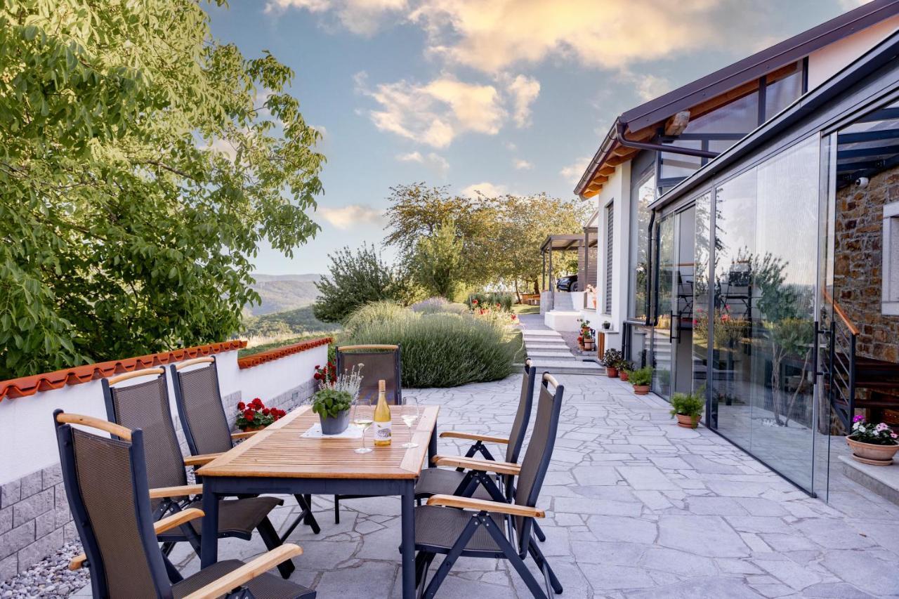 Sunny Hill Apartman Vremski Britof Kültér fotó